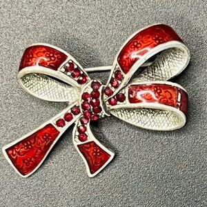 TC – Tonya’s Creations, Vintage 1980’s Red Rhinestone Red Enamel Bow Brooch Pin,